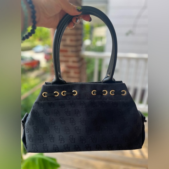 Vintage 1990’s Dooney and Bourke Signature Monogram Canvas & Leather Satchel - Picture 4 of 15